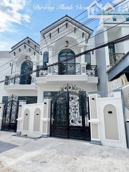 NẮM CHÍNH CHỦ BÁN NHÀ 2 TẦNG HẺM 28 HUỲNH PHAN HỘ