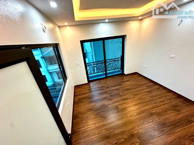 🔥 BÁN GẤP – NHÀ PHỐ KẺ TẠNH, 30m² x 6 TẦNG, LÔ GÓC, NGÕ RỘNG – GIÁ CHỈ 6.5 TỶ 🔥