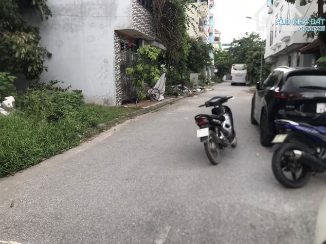 BÁN GẤP 40M ĐẤT TÁI ĐỊNH CƯ LẠC THỊ NGỌC HỒI P.LÔ ÔTÔ TRÁNH VỈA HÈ CHỈ 6.35 TỶ