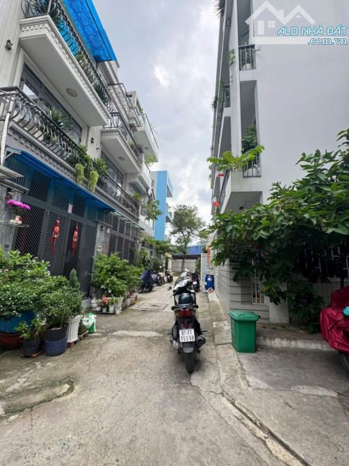 Bán lô đất khu nhà lầu vip 74m2 giá 4 tỷ 55, 4x13m nở hậu 7m ở Phường 14 Gò Vấp