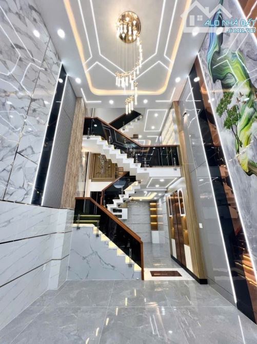 BÁN. NHÀ ĐẸP-  5 TẦNG 50m2 – Đường  6M – Khu Trung Tâm Bình Tân ,Lê Văn Quới  (50m²) 4PN S