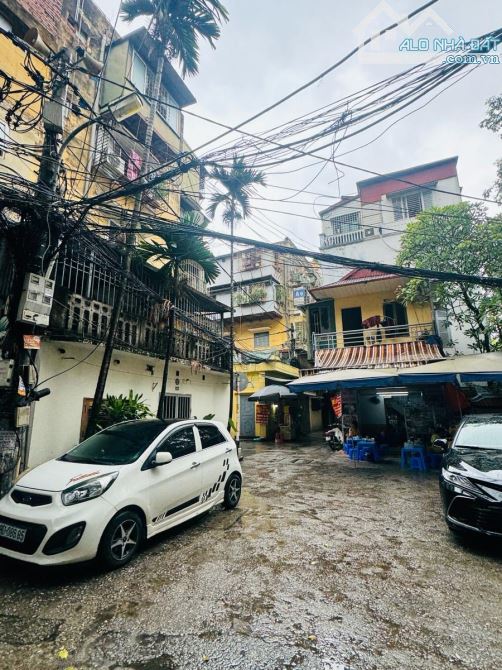 BÁN NHÀ NGÕ 29 VŨ THẠNH, ĐỐNG ĐA, Ô TÔ ĐỖ CỬA, KINH DOANH, PHÂN LÔ 37m2 5T MT 6,3 12,6 tỷ