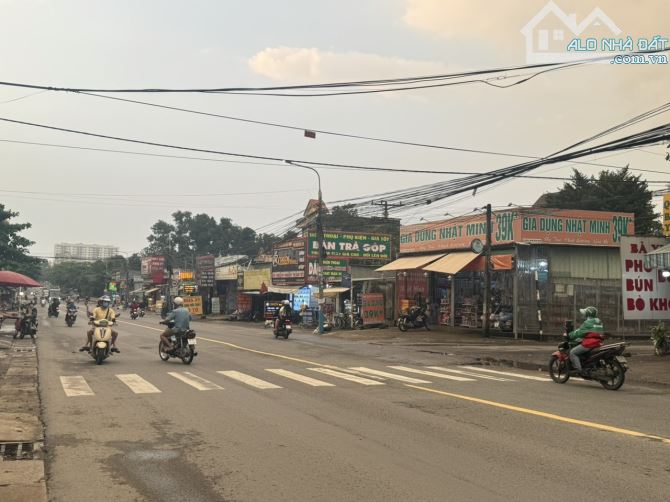 Bán dãy trọ 90m2 góc 2MT gần Trường Nguyễn Chí Thanh Long Bình Biên Hòa có 3 tỷ