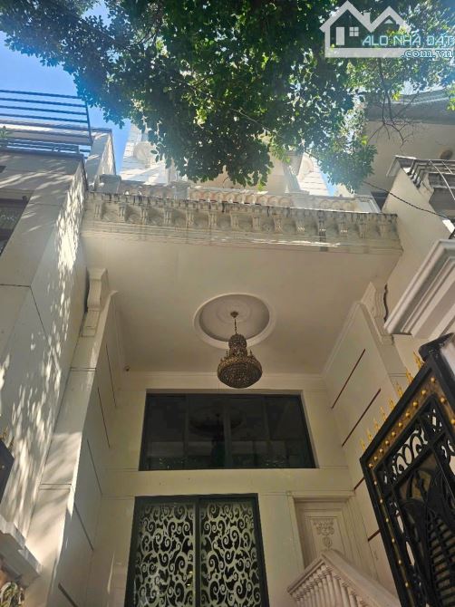 Siêu phẩm MT Núi Thành – Hầm 5 tầng – Giá chỉ 27 tỷ