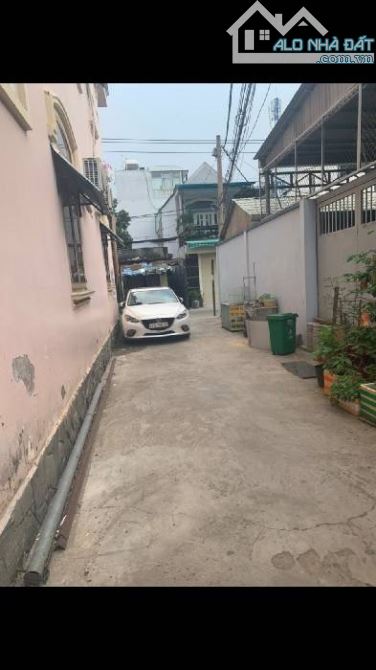 Gần chợ Nguyễn sơn 2mặt tiền -Hẻm xe tải thông tứ phía-Ngang hơn 6m-Dài 12m-Chỉ 6xxxtỉ