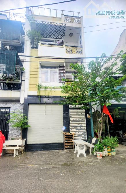 GẤP BÁN NHÀ 4 TẦNG - NGANG 5.2 - NGAY CC ĐẠT GIA - SUNVIEW - TAM PHÚ - THỦ ĐỨC - NHỈNH 5TỶ