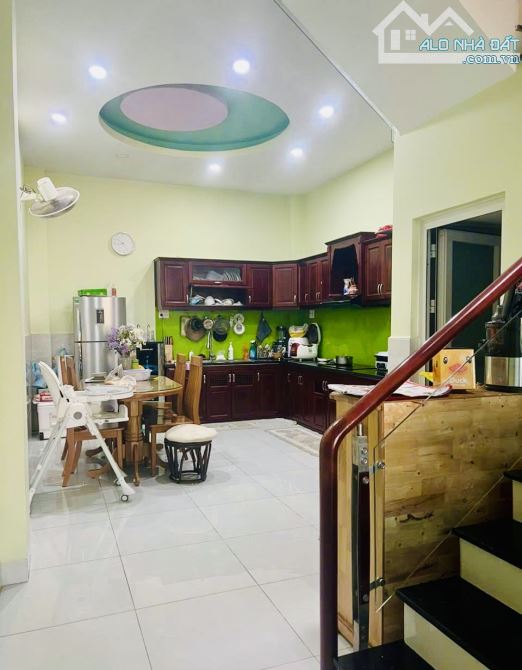 💥 NHÀ 3 TẦNG – NGAY NGUYỄN DUY TRINH, LONG TRƯỜNG – GIÁ 5.5 TỶ TL 💥