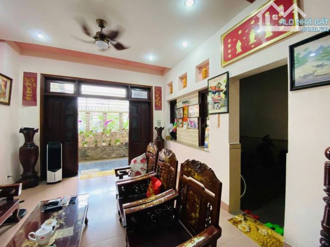 KHAN HIẾM! Bán biệt thự đường Trần Não, phường An Khánh, Quận 2. DT 10x17M. Giá 30 tỷ TL