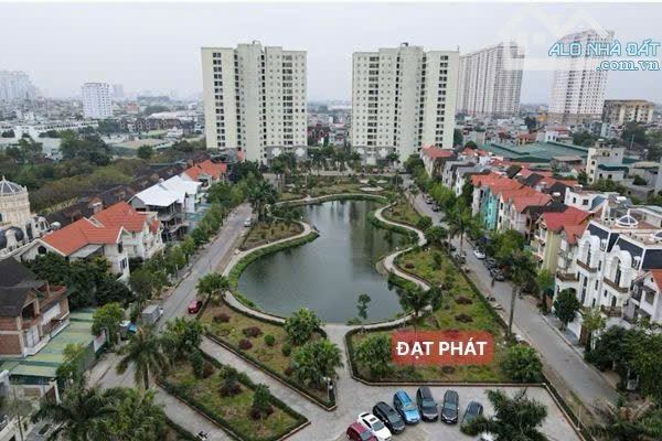 BÁN BIỆT THỰ ĐƠN LẬP KĐT MỚI CẦU BƯƠU – VIEW HỒ. 362m2 x 3T - MT20m- Giá 123 Tỷ.