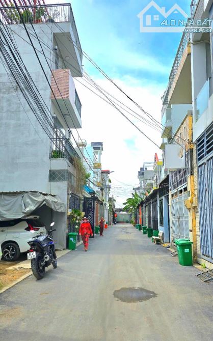bán đất hẻm mặt tiền hẻm 290 Lò Lu . trường thạnh , quận 9 - 4