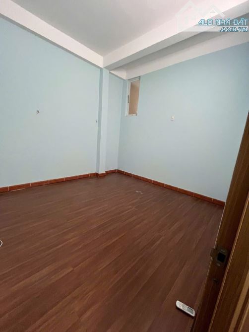 HÀNG HIẾM! Bán nhà 2.5 tầng MT Đa Mặn 5 ngay Bùi Tá Hán, Nam Việt Á - 90m2 - Giá 7 tỷ x - 10