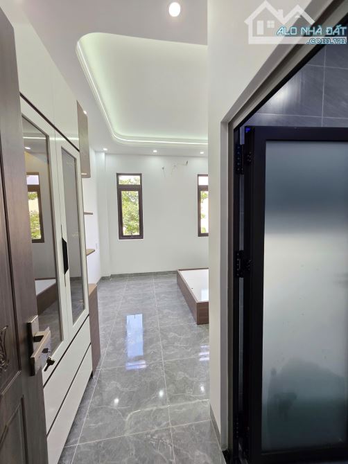 Bán nhà mới 1T2L 4x15m, đường D2 KDC Icon Central p.Tân Đông Hiệp, full nội thất - 10