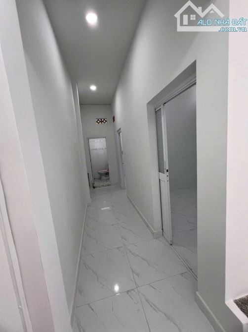 BÁN NHÀ 2 TẦNG ĐÚC NGUYỄN THỊ BÚP TCH3 QUẬN 12 GIÁ RẺ 3.9 TỶ - 10