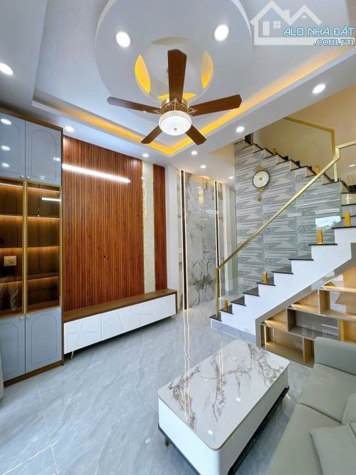 NẮM CHÍNH CHỦ BÁN NHÀ 2 TẦNG HẺM 137 HOÀNG QUỐC VIỆT - 10