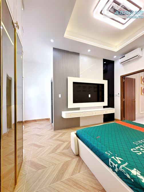 NẮM CHÍNH CHỦ BÁN NHÀ 3 TẦNG MẶT TIỀN ĐƯỜNG D1 KHU HỒNG LOAN - 10