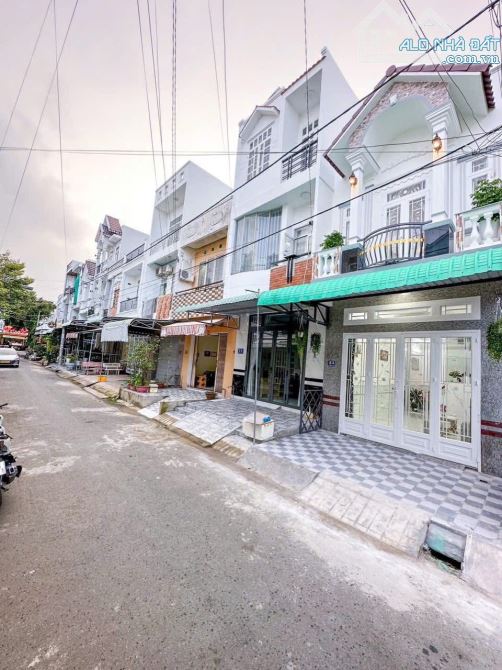 NẮM CHÍNH CHỦ BÁN NHÀ 2 TẦNG MẶT TIỀN ĐƯỜNG SỐ 26 THỚI NHỰT - 11