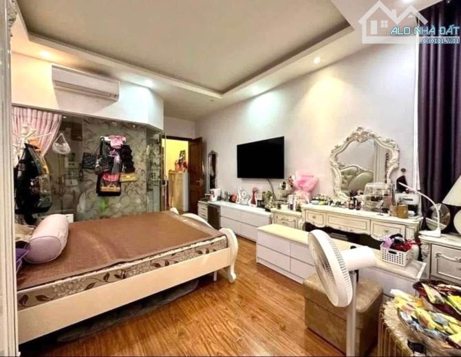 🌳Nhà 4 tầng trung tâm phố cổ Hoàng Văn Thụ - Hồng Bàng – gần Nhà Hát Lớn TP - 1