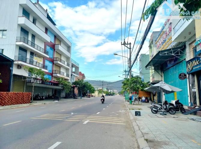 Bán Lô Góc Cực ViP Mặt Tiền Đường Trần Quốc Hoàn , Phường Trần Quang Diệu , TP. Quy Nhơn . - 4