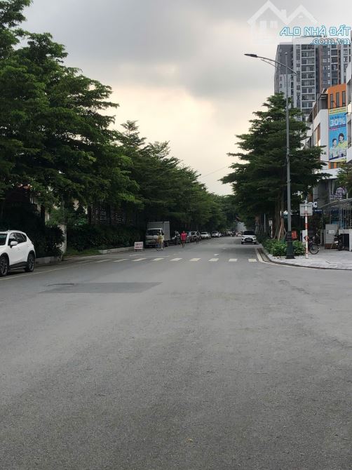Bán shophouse Bình Minh - Long Biên 2 mặt tiền cực đẹp ! - 1