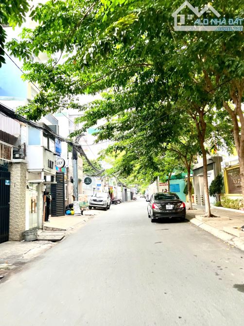 Bán nhà Phú Nhuận, mặt tiền KD 4 Tầng, ngang 4.7m, Nguyễn Văn Trỗi_Trần Hữu Trang, 13.x Tỷ - 1