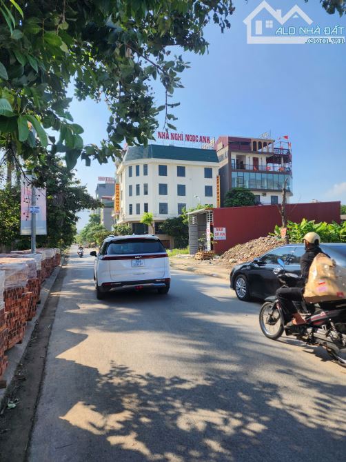 Bán đất Đấu Giá . Lãm Làng . dt 80m . mt 5m . hướng ĐB . giá 4 tỷ 150 - 1