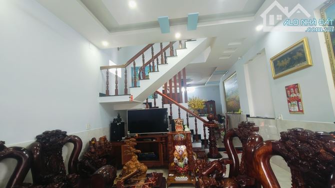 LINH XUÂN | GẤP BÁN NHÀ MẶT TIỀN ĐƯỚNG SỐ 11 187M² (5*37) 3 TẦNG. CHỈ 20T. - 1