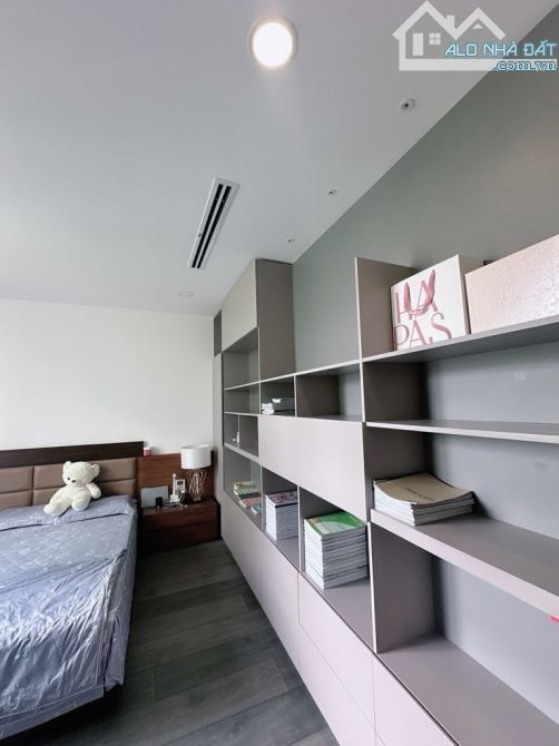 Bán biệt thự , Nam Viên , Phú Mỹ Hưng , Quận 7, 126m2,4 Tầng Chỉ Hơn 40 Tỷ - 1