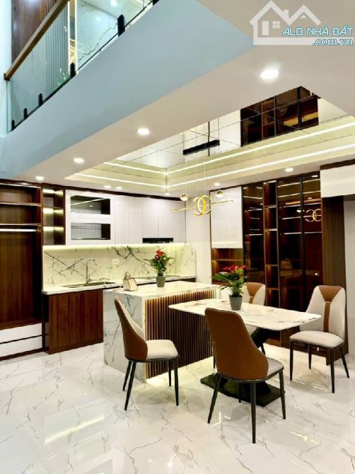 Bán nhà Trường Chinh nhà đẹp 6 tầng thang máy 39m giá 11.8 tỷ  full nội thất xịn ngõ nông - 1