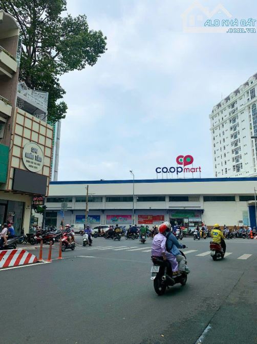 Siêu vị trí lõi trung tâm Quận 1 – MT Bùi Thị Xuân, P. Bến Thành. KC: 5 tầng. Chỉ: 65 tỷ - 1
