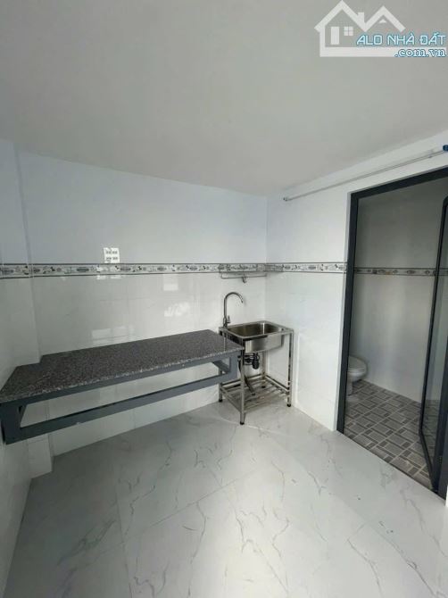 Bán nhanh dãy trọ 10P vừa mới sơn sửa lại, Thái Mỹ, SHR, Giá 1 tỷ 250. - 1