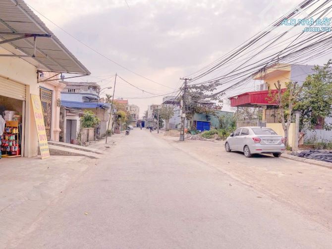 Bán lô đất 132,7m2 ngang 8,4m mặt đường trục xã Lạng Công Đông Phương Kiến Thụy Hải Phòng - 1