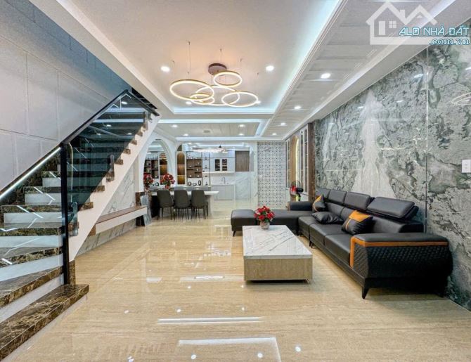 Q7 5x12M PHƯỜNG TÂN HƯNG 3 TẦNG 4PN NHÀ ĐẸP CÁCH LOTTE 500M QUA Q1 1 CÂY CẦU 7.xT - 1