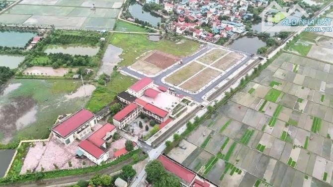 Bán đất đấu giá - Tử Dương- Cao Thành , huyện Ứng Hòa, HN: 143-193m2 - Lô Góc giá 35tr/m2 - 1