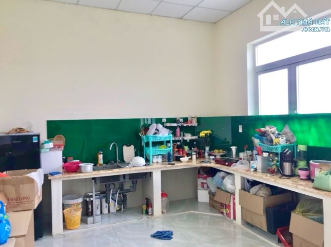 Nhà gần Chợ Thủ Đức, Đại Học Sư Phạm Kỹ Thuật Dt 168m2, Ngang 7m, Chỉ 6.3 tỷ - 1
