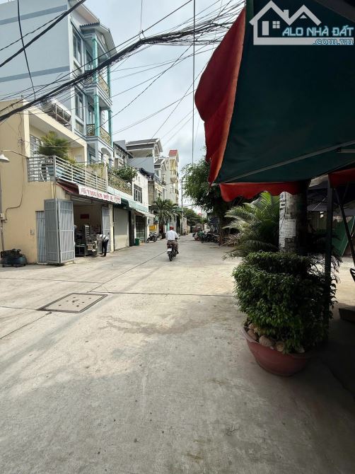 Bán Nhà Góc 2 Mt  Hương lộ 2 Q.Bình Tân - 1