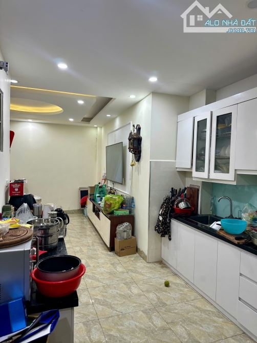 Bán nhà riêng ngõ 41 phố Thịnh Quang,Đống Đa dt 49 m2 xây 4 tầng giá 9 tỷ - 1