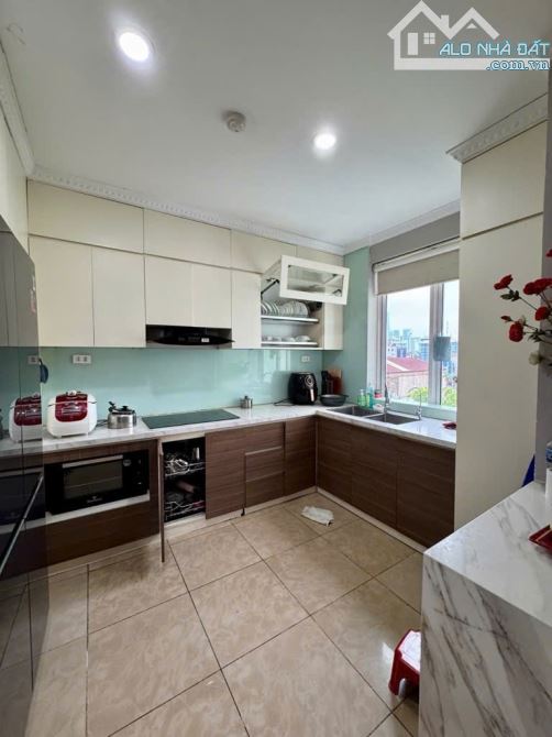 Bán chung cư Nguyễn Chí Thanh lô góc , view đẹp , 3 ngủ ở ngay – 118m2 X 9.9 tỷ - 1