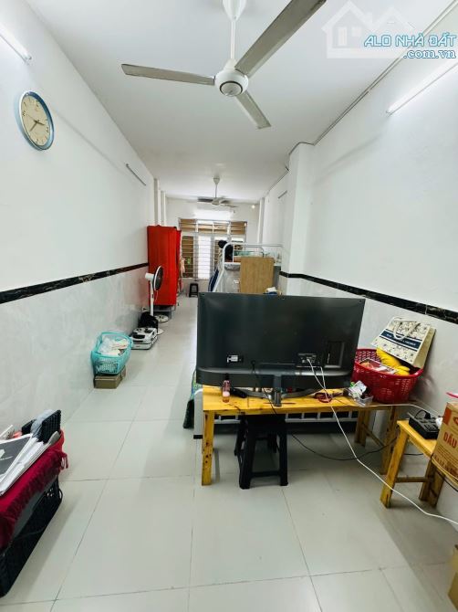 💥Bán nhà Đống Đa - Tây Sơn, vỉa hè, ô tô tránh, kinh doanh, 40m2 x 4 tầng, MT 3.4m - 1