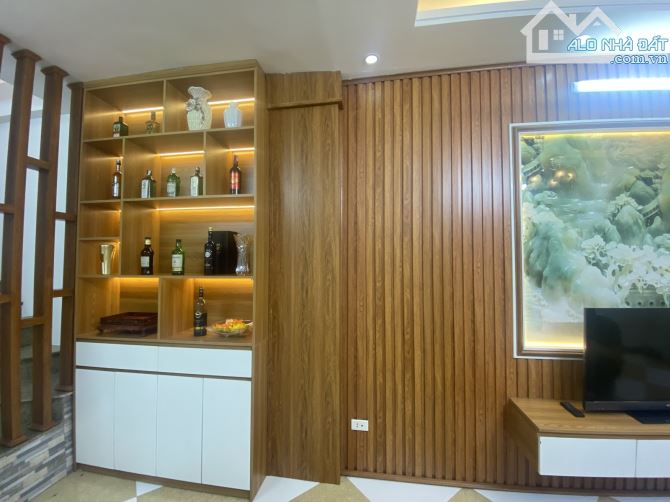 TRƯƠNG ĐỊNH , 39M2 x 5T MỚI , 3 GÁC ĐỖ CỬA , NGÕ THÔNG , 3 THOÁNG , 6,35 TỶ - 1