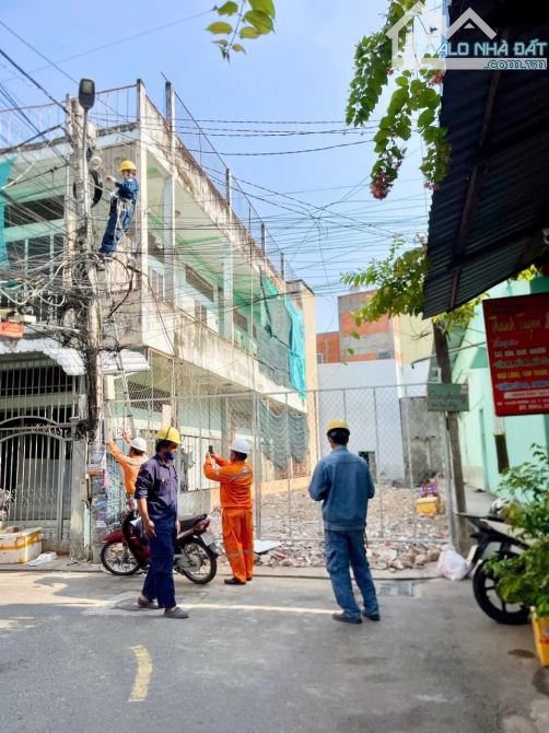 nền đẹp nhánh đầu của đường mặt thiên tích, lộ giới 4m - 1