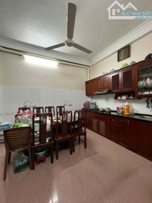 Mặt phố Nguyễn Công Trứ, Hà Đông DT 60m2, 5 tầng, lô góc, ô tô tránh, vỉa hè, nhỉnh 16 tỷ - 1