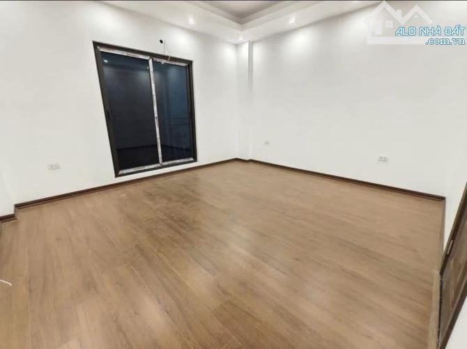 📍📍 Nhà mới 5 tầng -- hoàn thiện đẹp - Ô tô vào tận cửa  tại Phụng Châu 📐DT 32m2 TK 4tần - 1