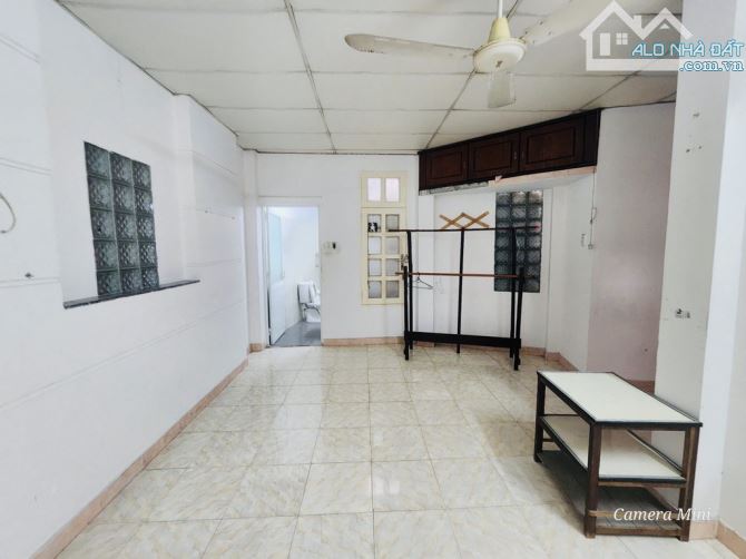 Bán nhà 2 tầng 3 phòng ngủ 5x14,4m 72m2 giá 5,5 tỷ đường Lê Hoàng Phái Phường 17 Gò Vấp - 1