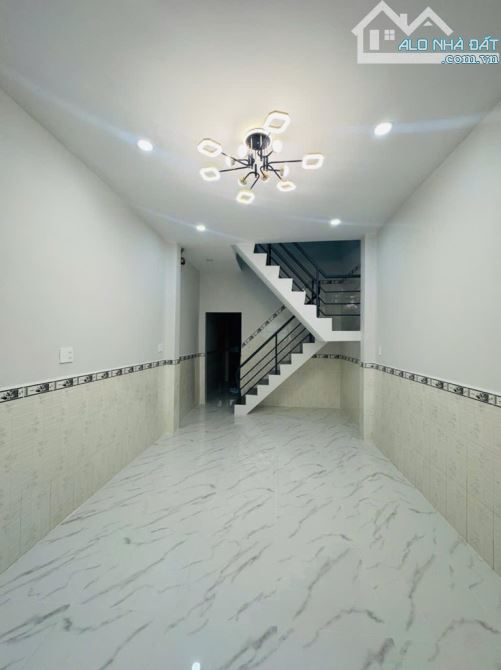 NHÀ ĐẸP 2 TẦNG 64M2(4X16)-CƯ XÁ PHÚ LÂM A-GIÁ 6.1 TỶ - 1