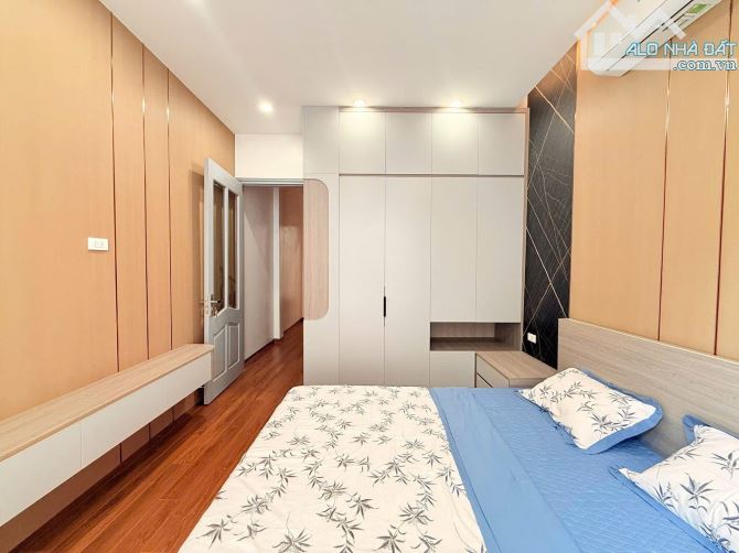 💯HÀNG HIẾM HOÀNG HOA THÁM - BA GÁC TRÁNH NHAU - TẶNG FULL NỘI THẤT - 46m2 - 9,6 tỷ - 1
