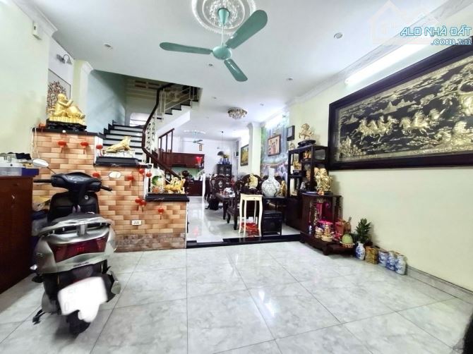 🔥Cần bán nhà 4tầng- 1/Đường Cách Mạng Tháng Tám- Quận10-56m2- Giá9tỷ45 - 1