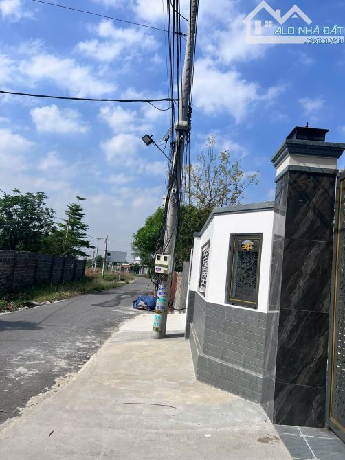 LÔ ĐẤT SIÊU RẺ GẦN SÂN BAY LONG THÀNH ĐỒNG NAI.153m2 GIÁ CHỈ 13TR/M2 SỔ SẴN - 1