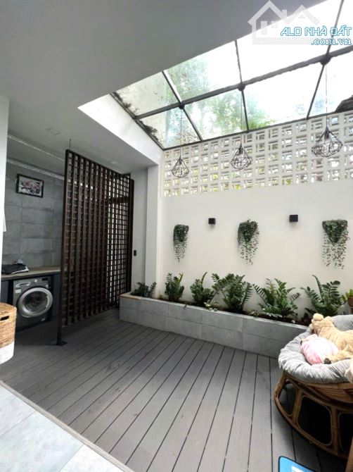 Biệt Thự Sân Vườn 155m2_6x26 – Chỉ 17,5 tỷ - Hẻm Xe Tải Khu Vip Bên Sông Hiệp Bình Chánh - 1