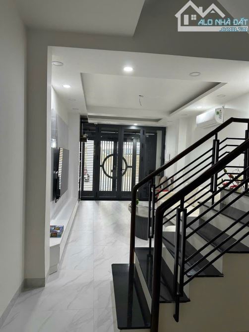 Nhà HXH Full NT Nguyễn Khoái, P.1, Quận 4 | 4 x 13 | Trệt 2 Lầu ST | 5PN 3WC | Giá 25tr - 1