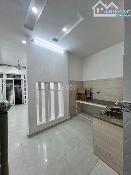 Nhà HXH Đoàn Văn Bơ, P.9, Quận 4 | 3 x 8 | Trệt 2 Lầu ST | 4PN 3WC | Giá 16tr - 1